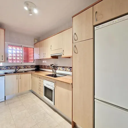 Sr Reserva De M3 2bdr With Sea View * Marbella