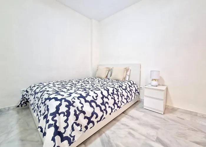 Sr Reserva De M3 2bdr With Sea View Marbella