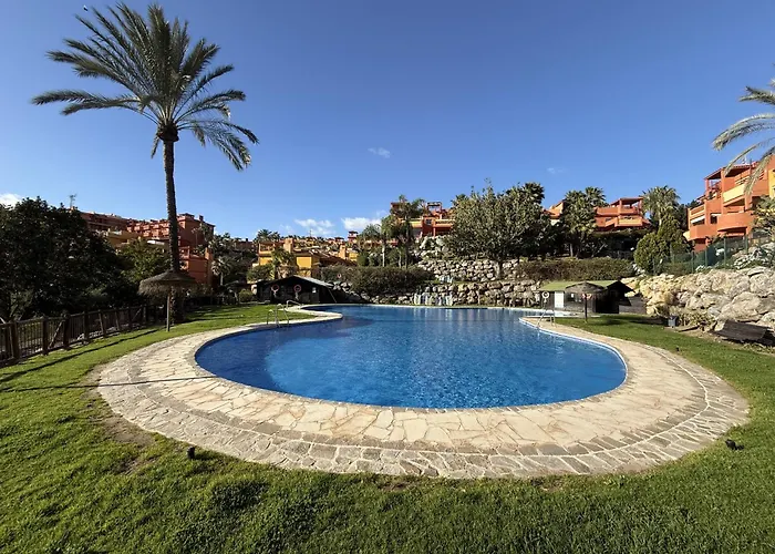 Sr Reserva De M3 2bdr With Sea View Marbella